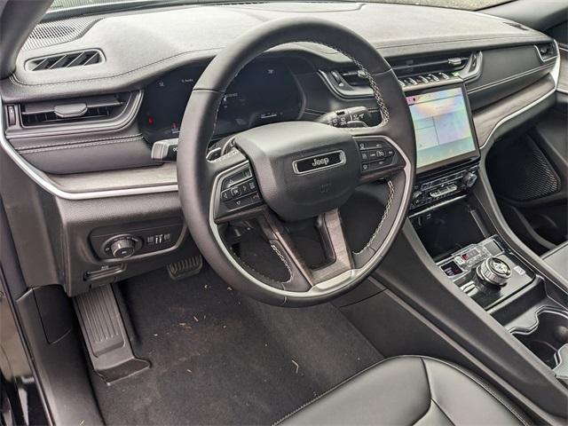 new 2025 Jeep Grand Cherokee car, priced at $46,396