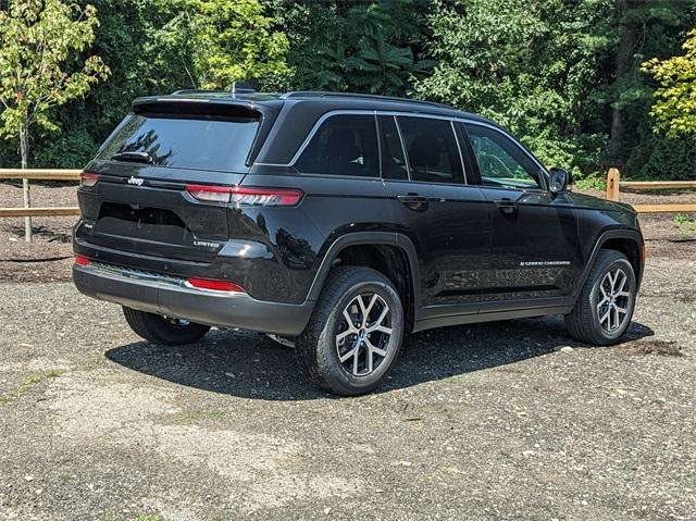 new 2024 Jeep Grand Cherokee car, priced at $49,310