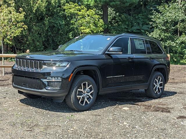 new 2024 Jeep Grand Cherokee car, priced at $49,310