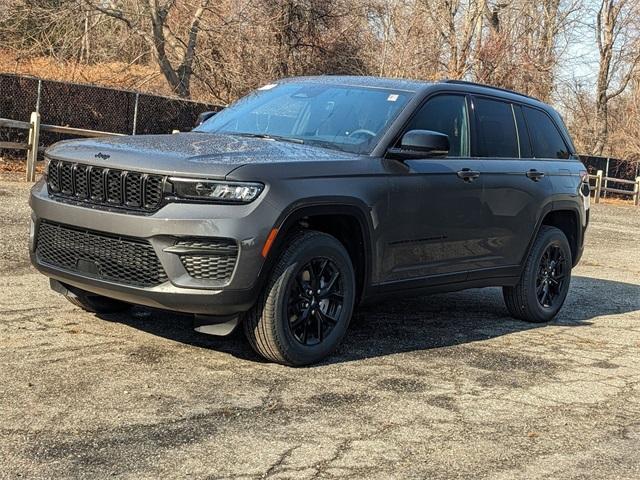 new 2025 Jeep Grand Cherokee car, priced at $44,030