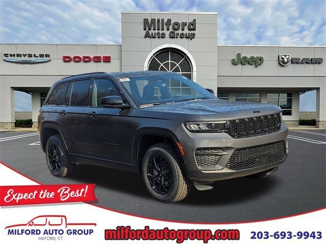 new 2025 Jeep Grand Cherokee car, priced at $44,030