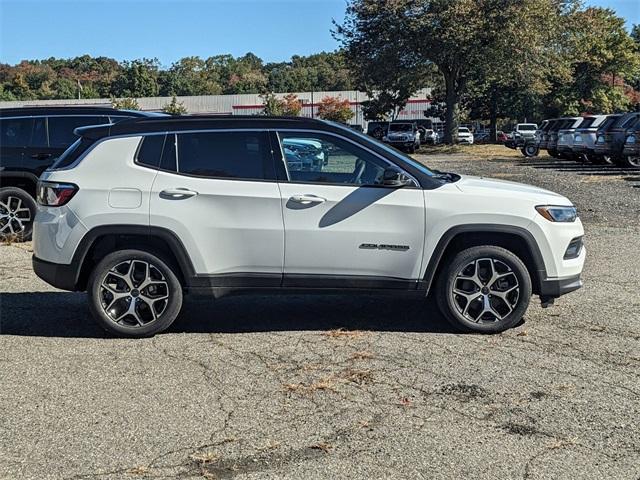 new 2025 Jeep Compass car, priced at $36,115