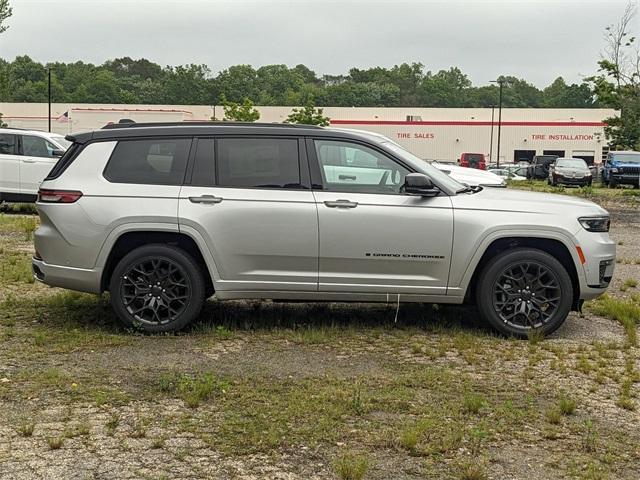 new 2025 Jeep Grand Cherokee L car, priced at $66,056