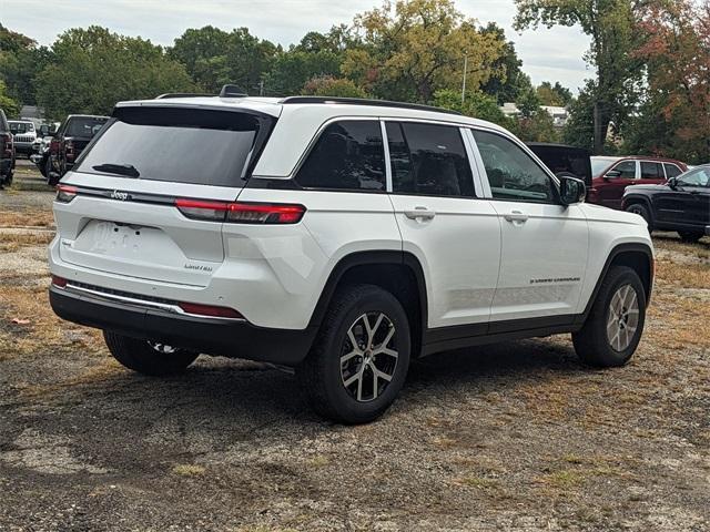 new 2025 Jeep Grand Cherokee car, priced at $47,715