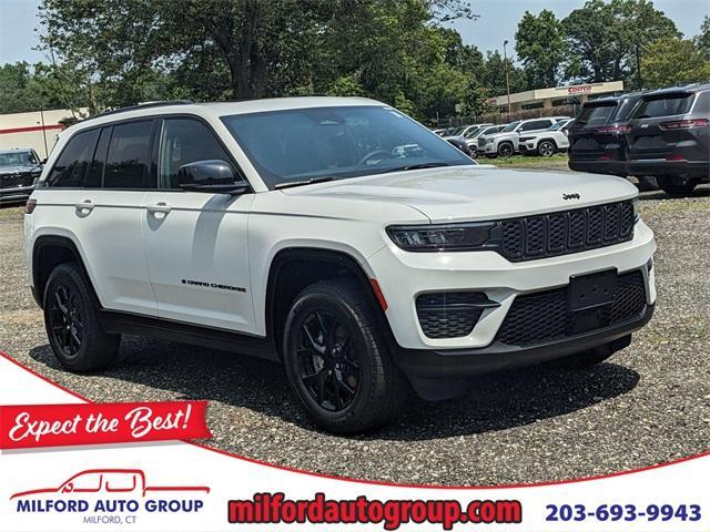new 2025 Jeep Grand Cherokee car, priced at $42,115