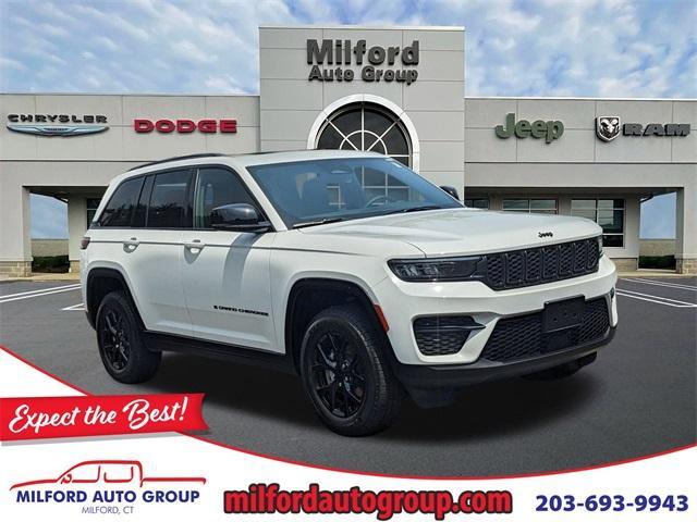 new 2025 Jeep Grand Cherokee car, priced at $42,115