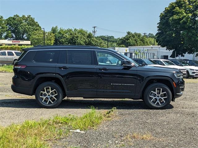 new 2024 Jeep Grand Cherokee L car, priced at $51,410