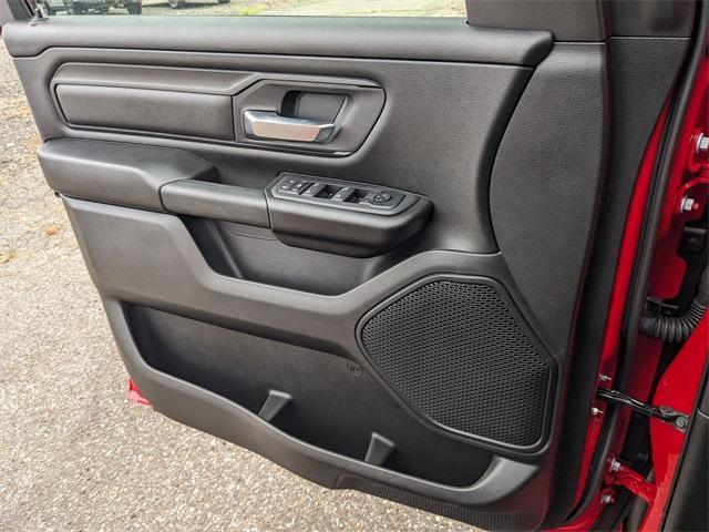 new 2025 Ram 1500 car, priced at $46,924