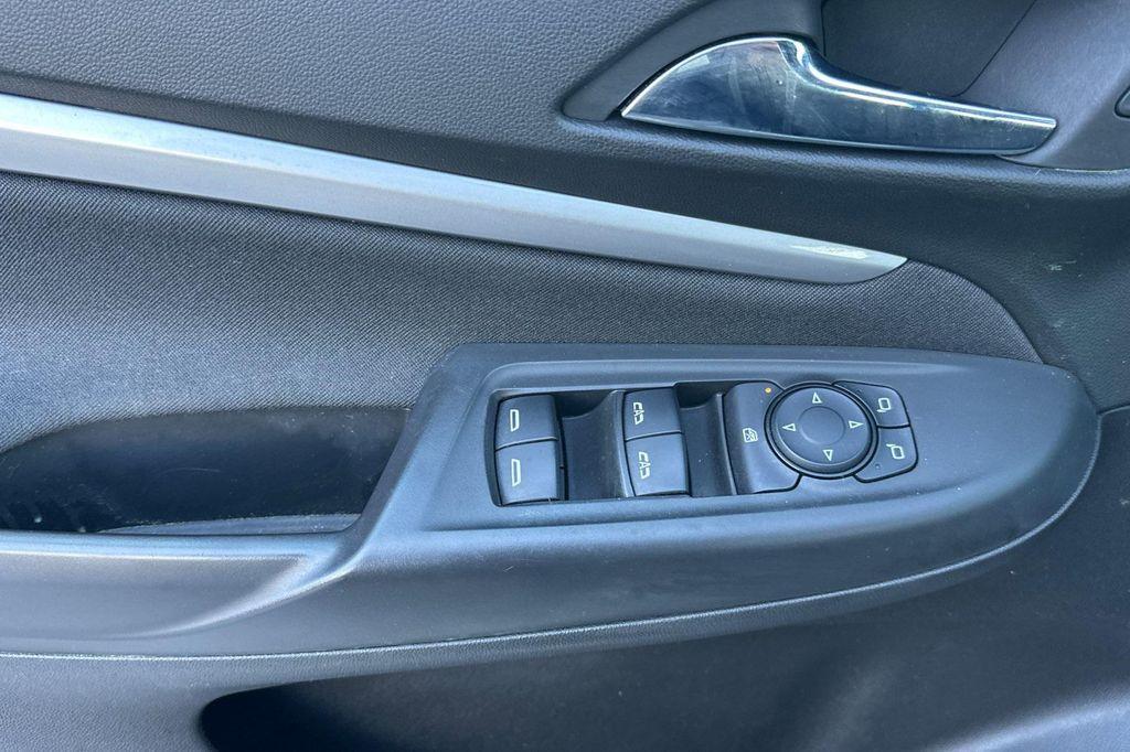 used 2022 Chevrolet Bolt EUV car, priced at $17,995