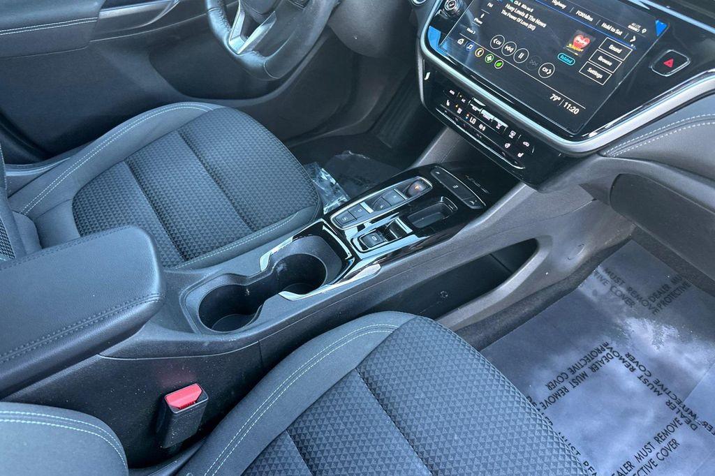 used 2022 Chevrolet Bolt EUV car, priced at $17,995