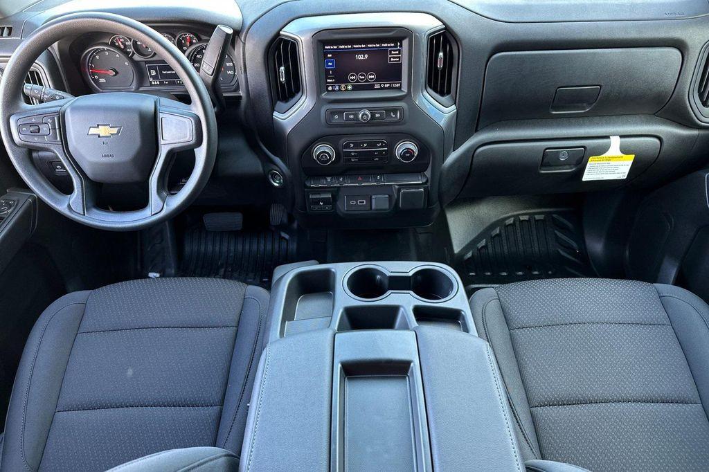 new 2024 Chevrolet Silverado 3500 car, priced at $65,856