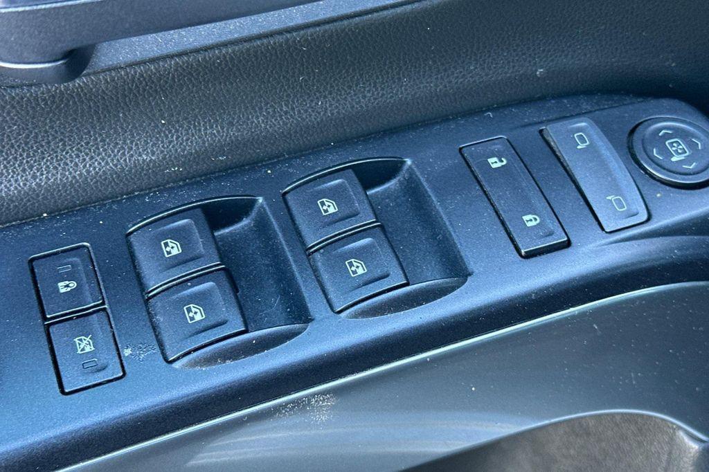 used 2017 Chevrolet Silverado 1500 car, priced at $21,989