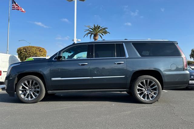 used 2019 Cadillac Escalade ESV car, priced at $44,646