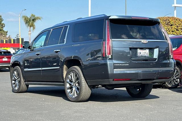 used 2019 Cadillac Escalade ESV car, priced at $44,646