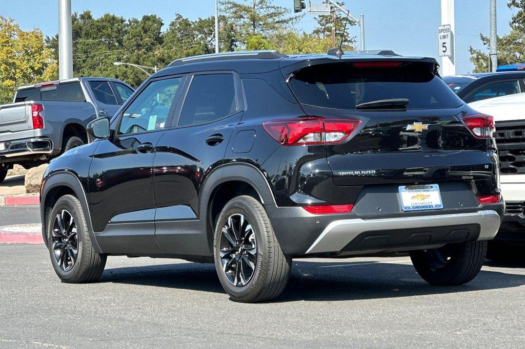 used 2023 Chevrolet TrailBlazer car, priced at $21,219