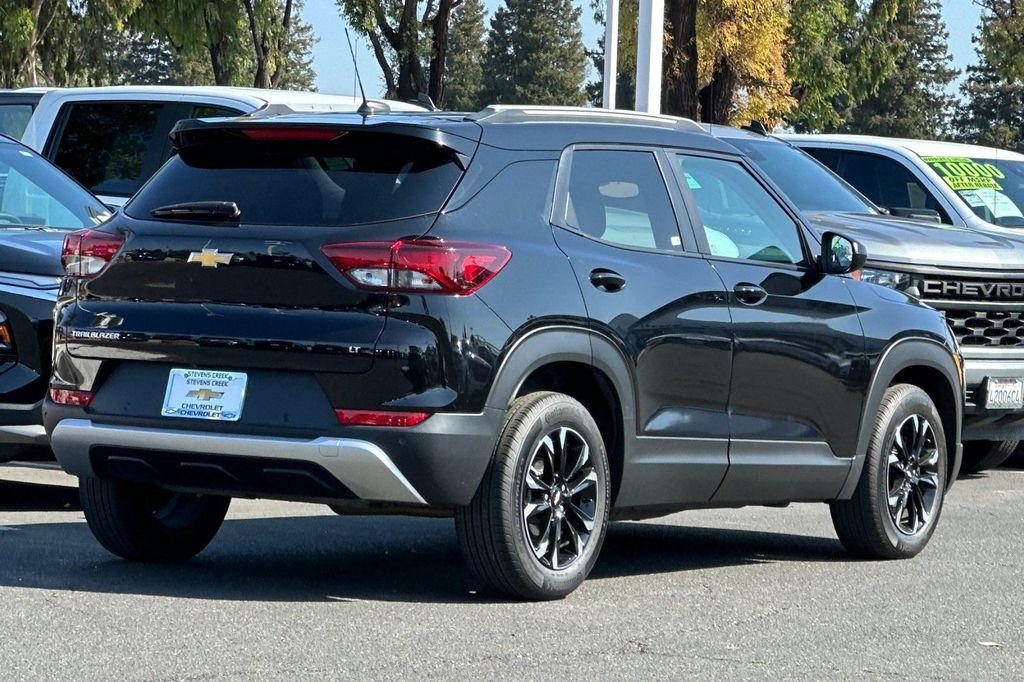 used 2023 Chevrolet TrailBlazer car, priced at $21,219