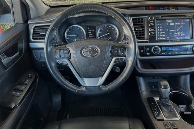 used 2018 Toyota Highlander car, priced at $27,848