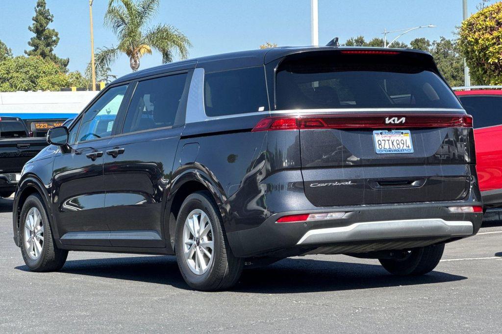 used 2022 Kia Carnival car, priced at $29,804