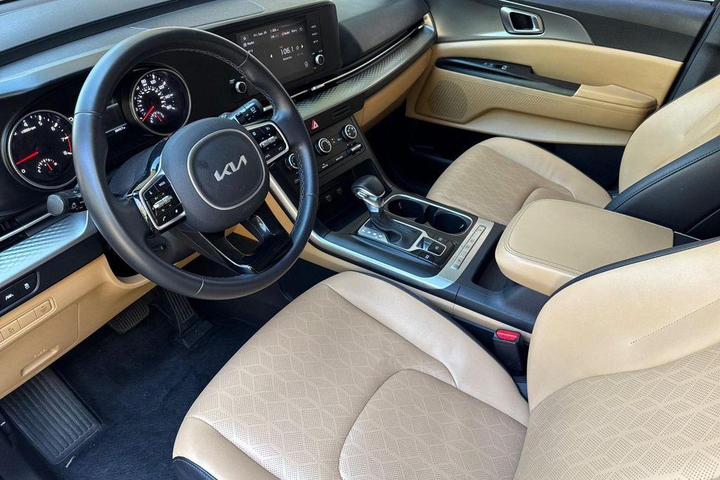 used 2022 Kia Carnival car, priced at $29,804