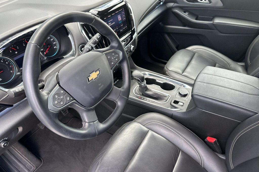 used 2023 Chevrolet Traverse car, priced at $33,971