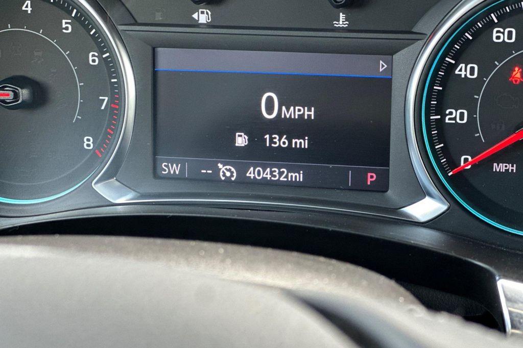 used 2023 Chevrolet Traverse car, priced at $33,971