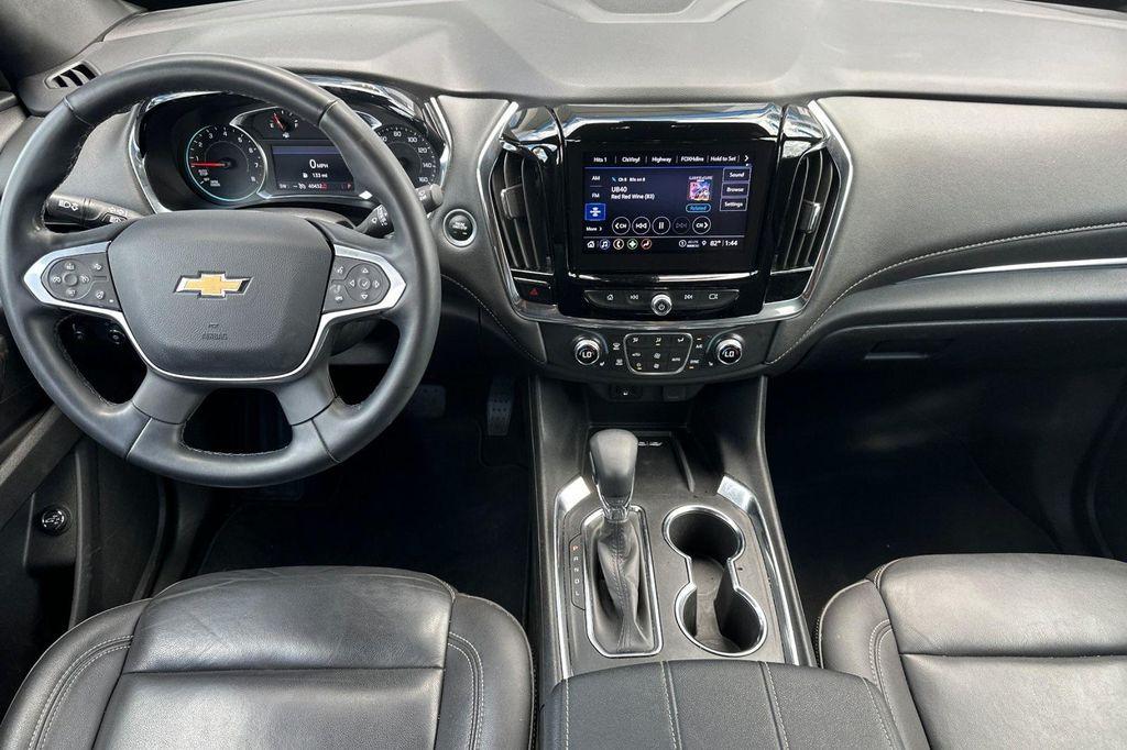used 2023 Chevrolet Traverse car, priced at $33,971