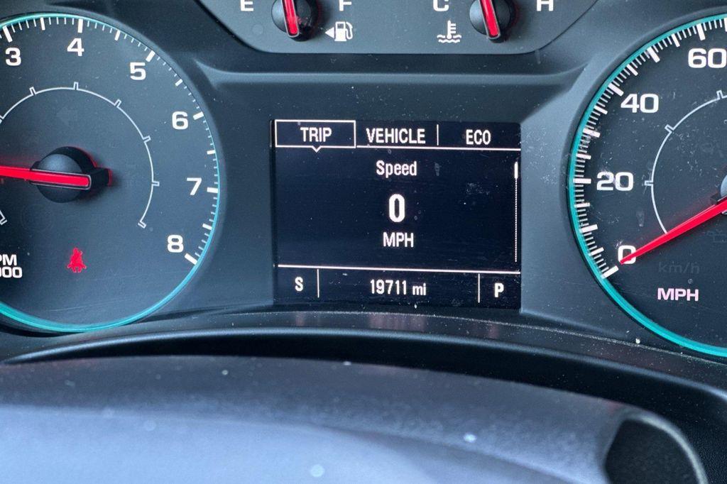 used 2022 Chevrolet Equinox car, priced at $17,951