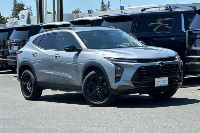 used 2025 Chevrolet Trax car, priced at $25,288