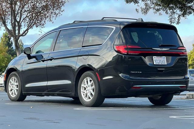 used 2022 Chrysler Pacifica car, priced at $20,397