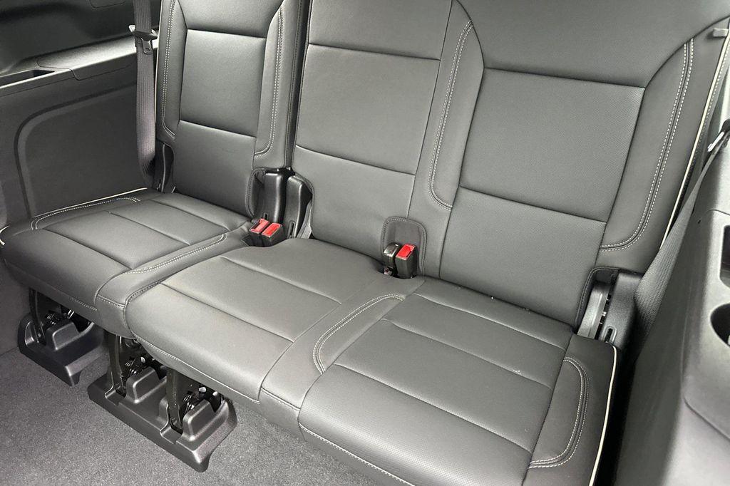 new 2026 Chevrolet Suburban car, priced at $93,310