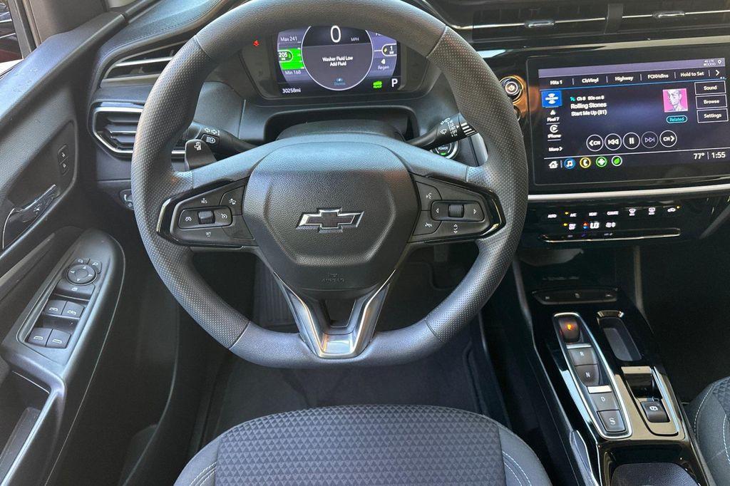 used 2022 Chevrolet Bolt EUV car, priced at $19,399