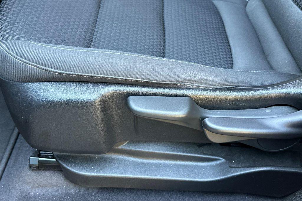 used 2022 Chevrolet Bolt EUV car, priced at $19,399