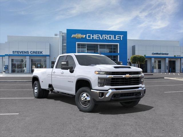 new 2025 Chevrolet Silverado 3500 car, priced at $63,000