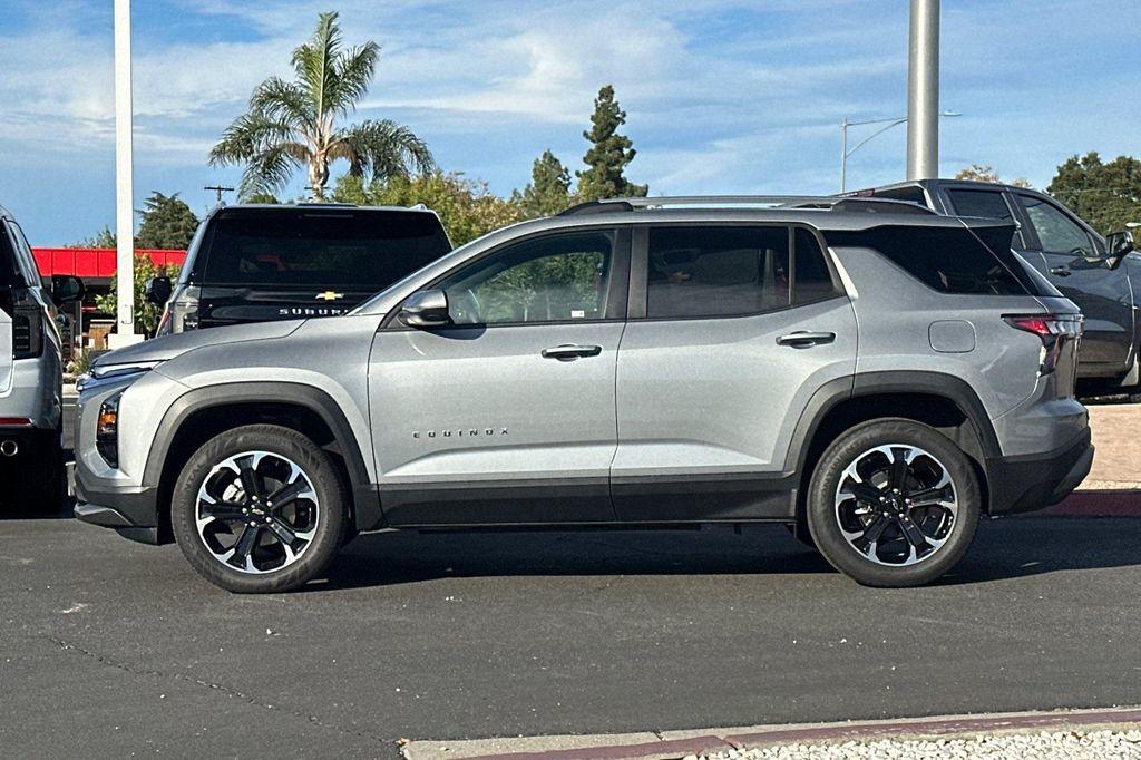 used 2025 Chevrolet Equinox car, priced at $25,032