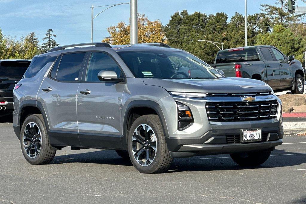 used 2025 Chevrolet Equinox car, priced at $25,032