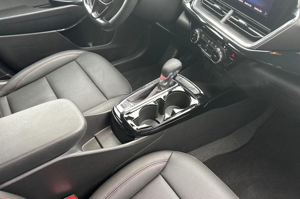 used 2025 Chevrolet Trax car, priced at $24,959