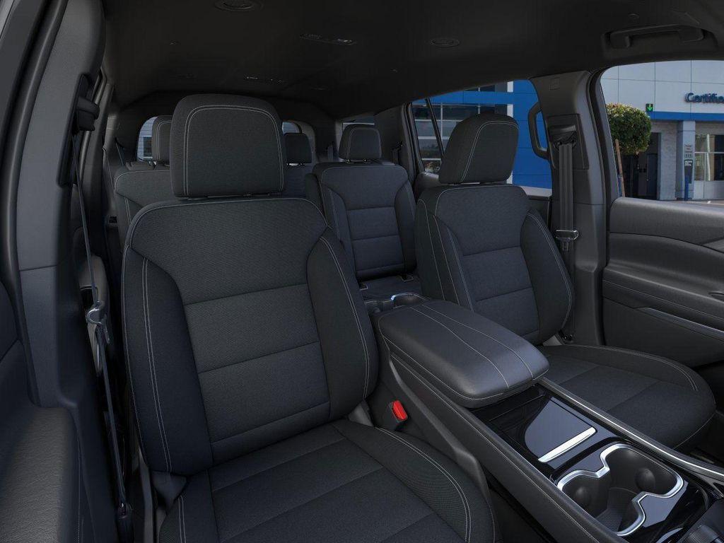 new 2026 Chevrolet Traverse car, priced at $47,195