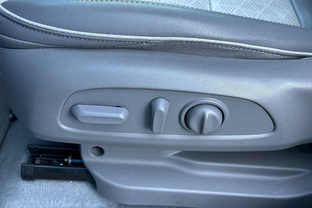 used 2023 Chevrolet Bolt EUV car, priced at $20,922