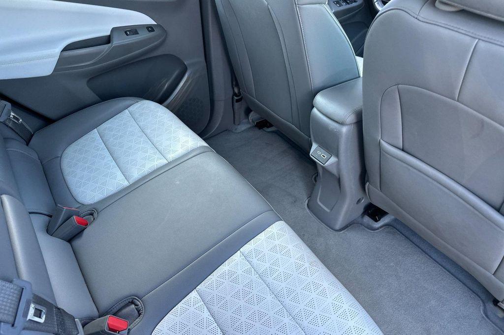 used 2023 Chevrolet Bolt EUV car, priced at $20,922