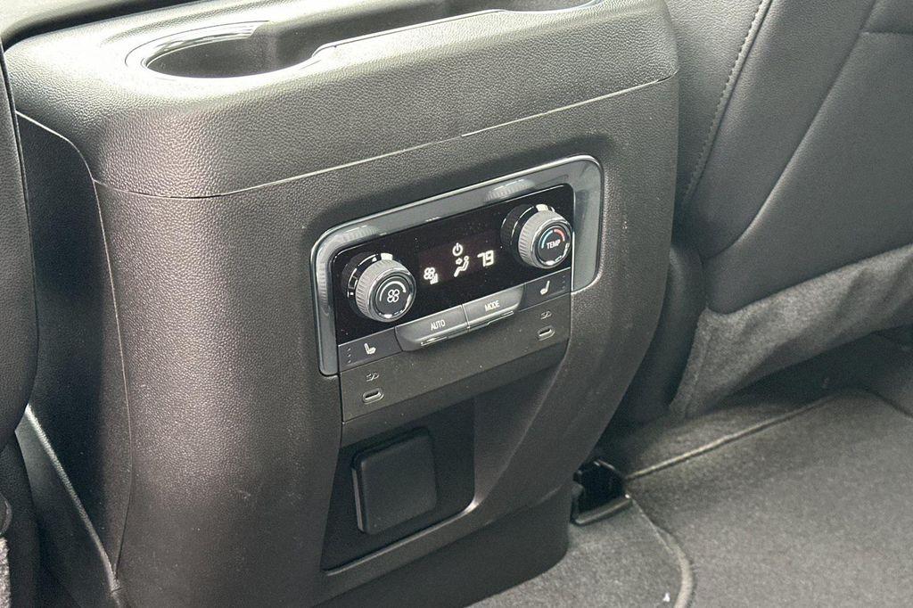 new 2025 Chevrolet Tahoe car, priced at $88,655