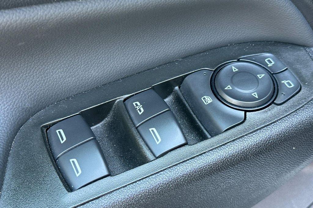 used 2024 Chevrolet Equinox car, priced at $23,293