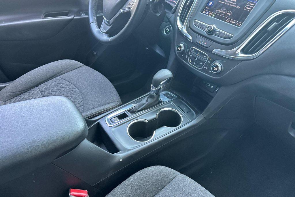 used 2024 Chevrolet Equinox car, priced at $23,293