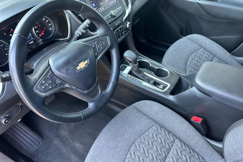 used 2024 Chevrolet Equinox car, priced at $23,293