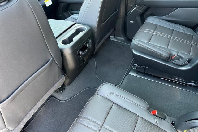 new 2025 Chevrolet Tahoe car, priced at $89,025