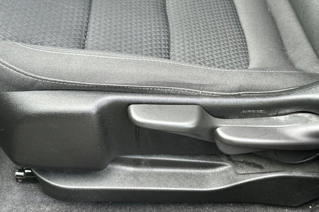 used 2022 Chevrolet Bolt EUV car, priced at $19,399