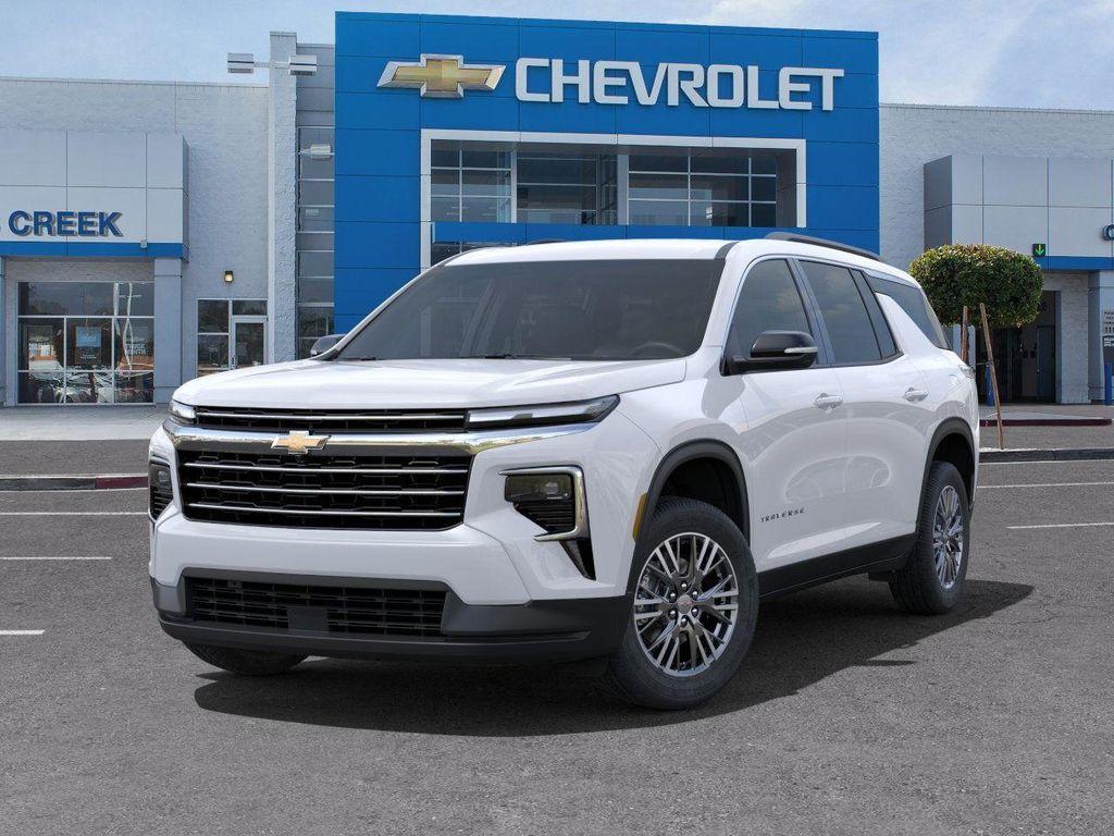 new 2025 Chevrolet Traverse car, priced at $39,840