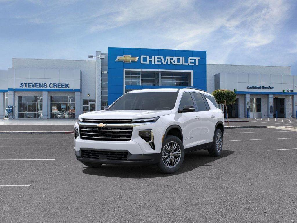 new 2025 Chevrolet Traverse car, priced at $39,840