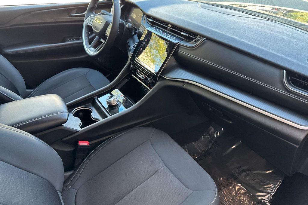 used 2023 Jeep Grand Cherokee car, priced at $23,376