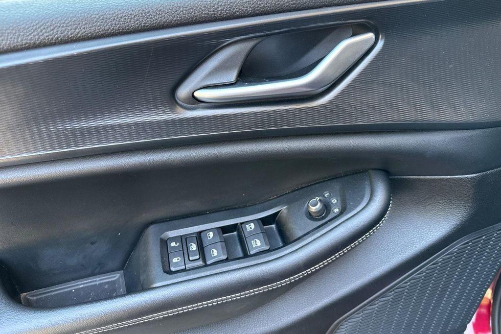 used 2023 Jeep Grand Cherokee car, priced at $23,376