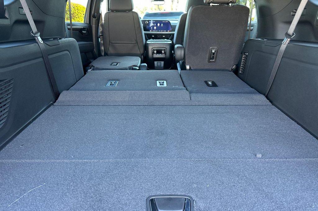 new 2026 Chevrolet Suburban car, priced at $104,000